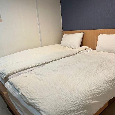 Chris Hostel Seoul Exterior photo