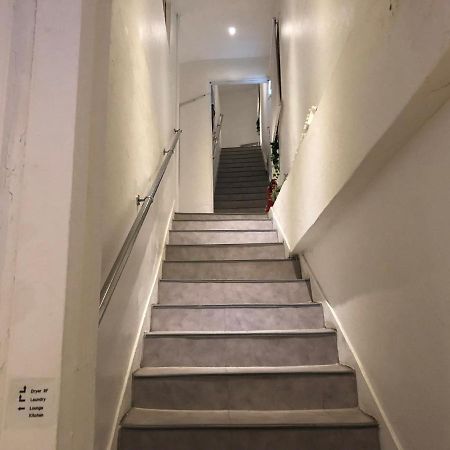 Chris Hostel Seoul Exterior photo