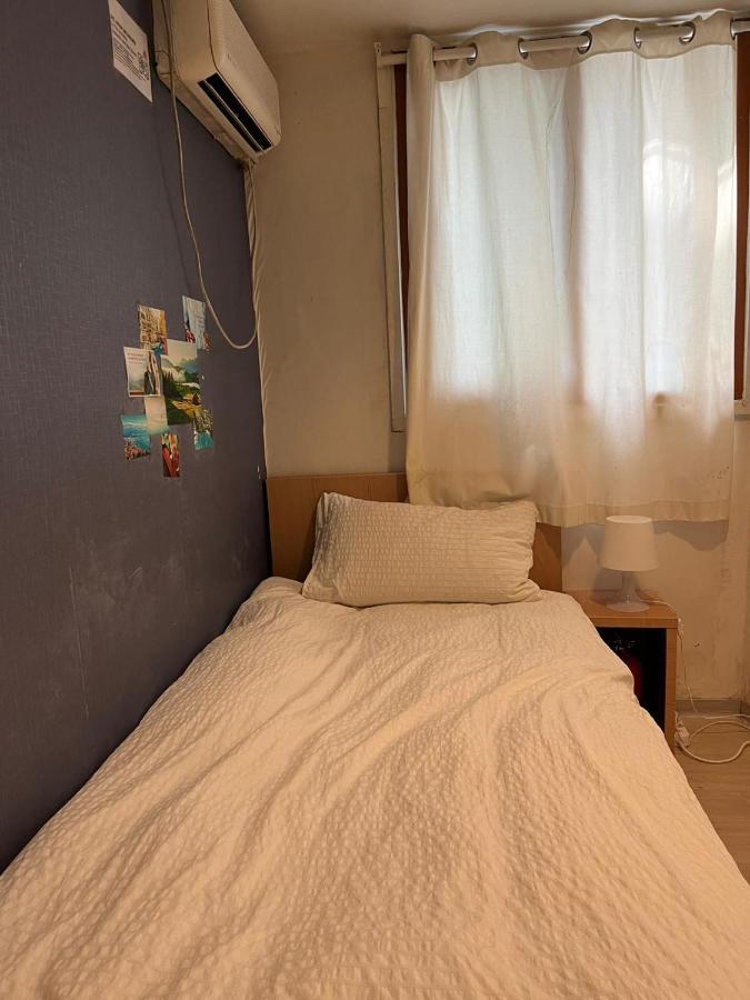 Chris Hostel Seoul Exterior photo