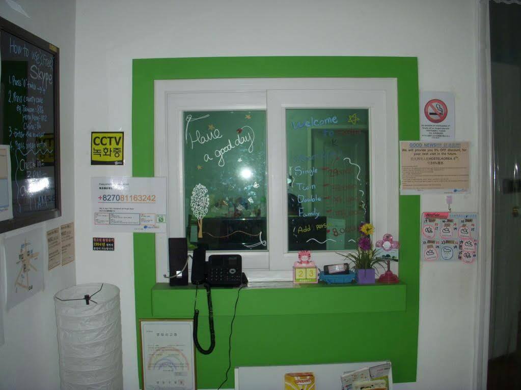 Chris Hostel Seoul Exterior photo